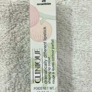Clinique Dramatically Different Lipstick - Romanticize